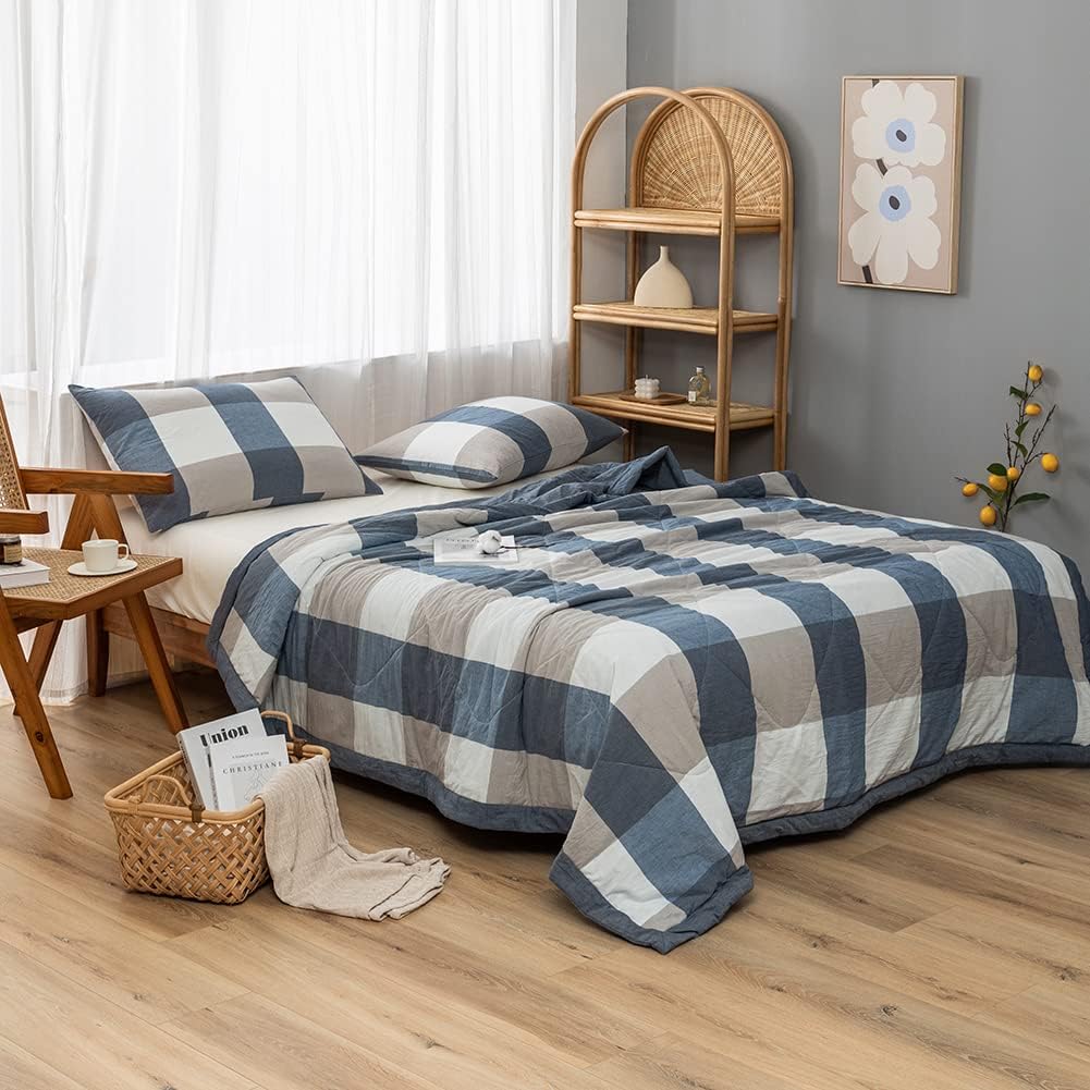 NTCOCO Summer Lightweight Comforter Set,Thin Quilt,100% Washed Cotton,Machine Washable,Soft Comfy Breathable Can Sleep Naked(Twin,Blue White Grey Grid