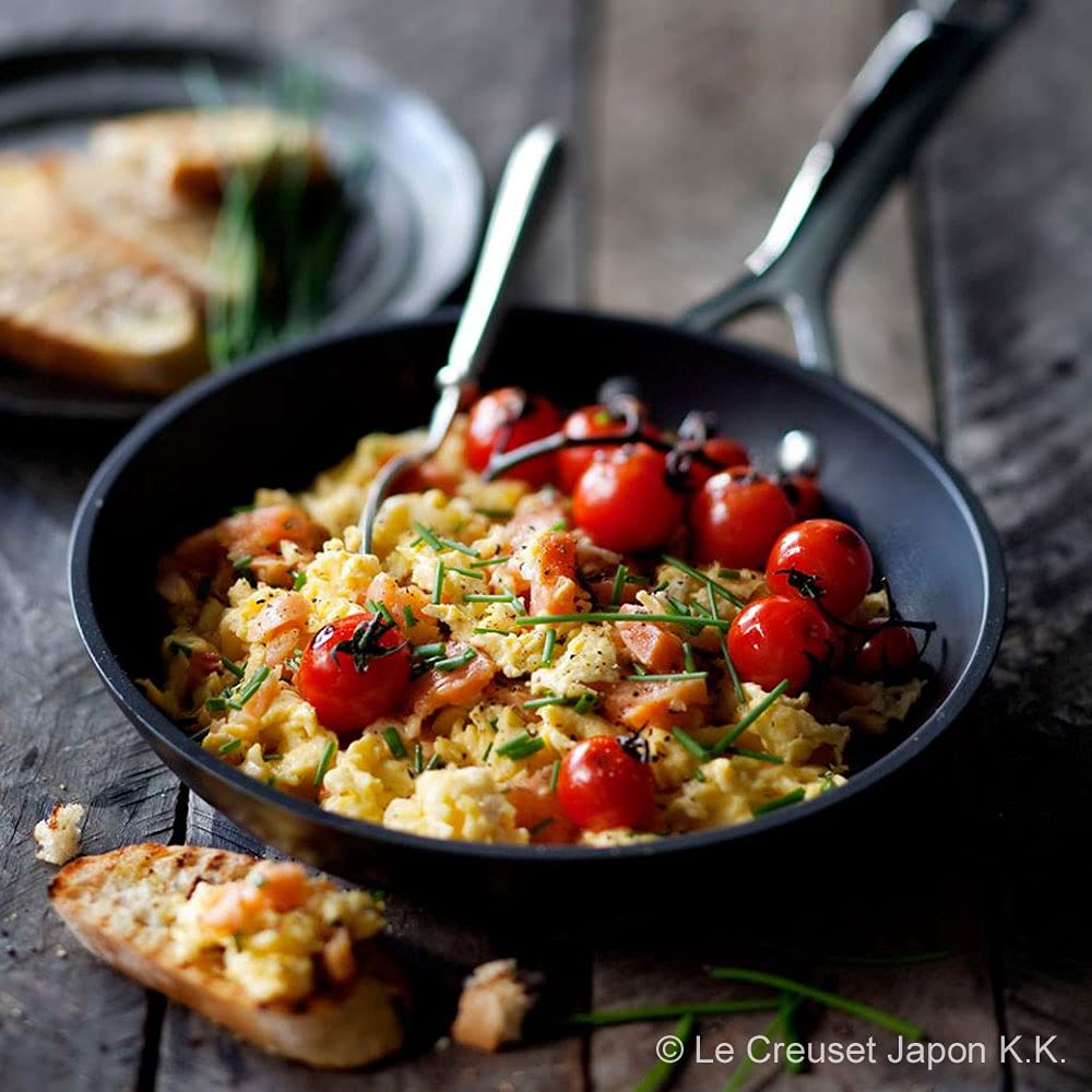 Amazon｜ル・クルーゼ(Le Creuset) TNS シャロー フライパン 20cm ガス  