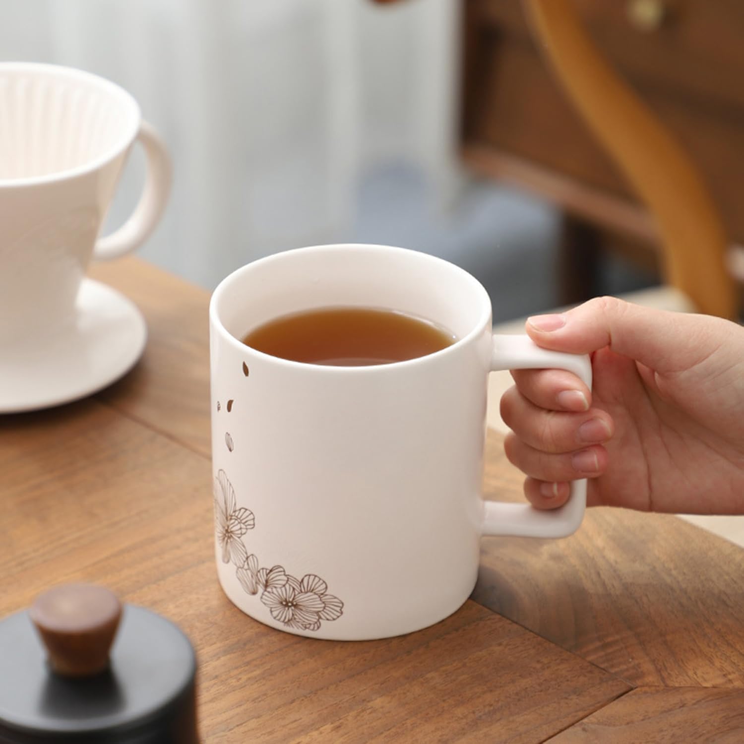 Ceramic Pour Over Coffee Maker Set, Includes Ceramic Coffee Dripper Brewer & 473ml Coffee Mug, For Coffee and Tea, Manual Single Cup Coffee Maker, Gift Idea