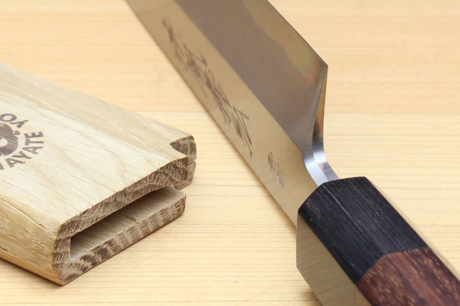 Yoshihiro Hongasumi Blue Steel Yanagi Sushi Sashimi Japanese Knife Rosewood Handle (270mm/10.5'')