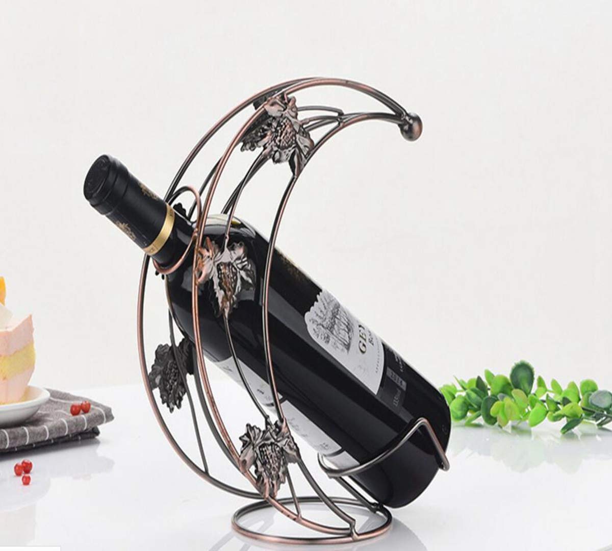 Range-bouteille en bronze de style européen idéal pour créer une ambiance bistrot chic chez soi