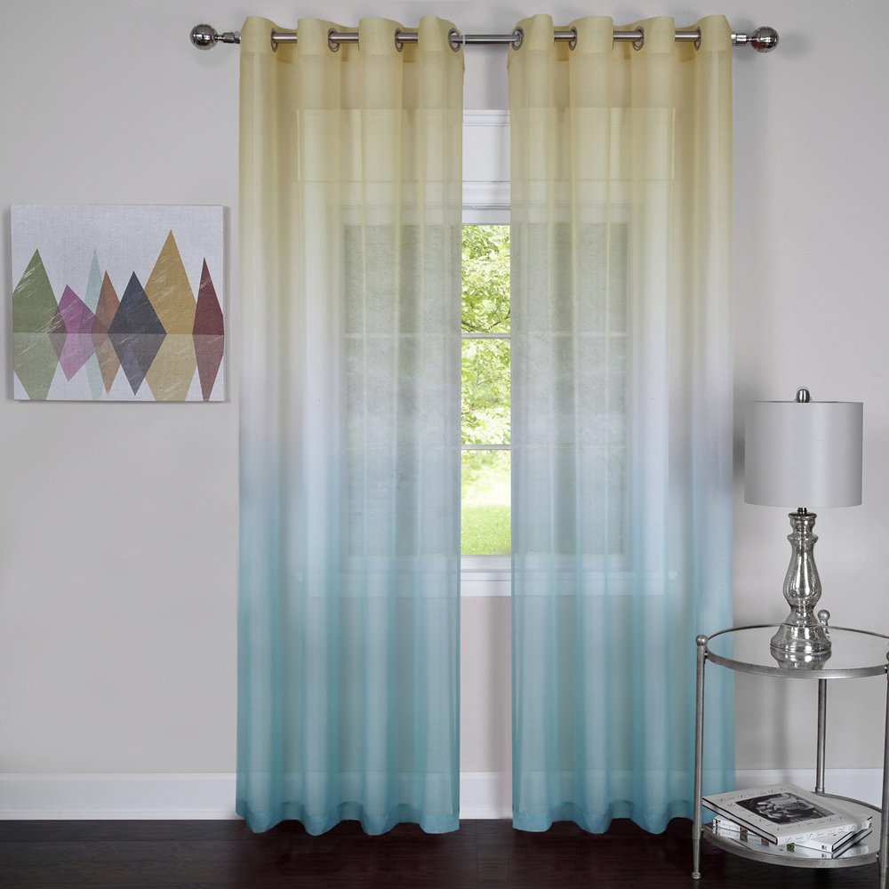 Rideau de fenêtre bleu ombré pour salon lumineux et chambre parentale douce
