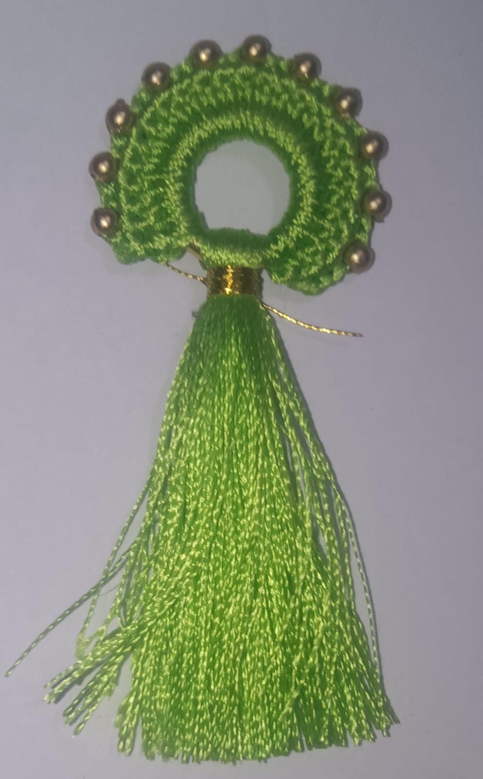 APCORD 8088 Silk Thread Readymade Kuchu for Sarees | Ready to Stitch Saree Tassels | Parrot Green Colour | Pack of 22