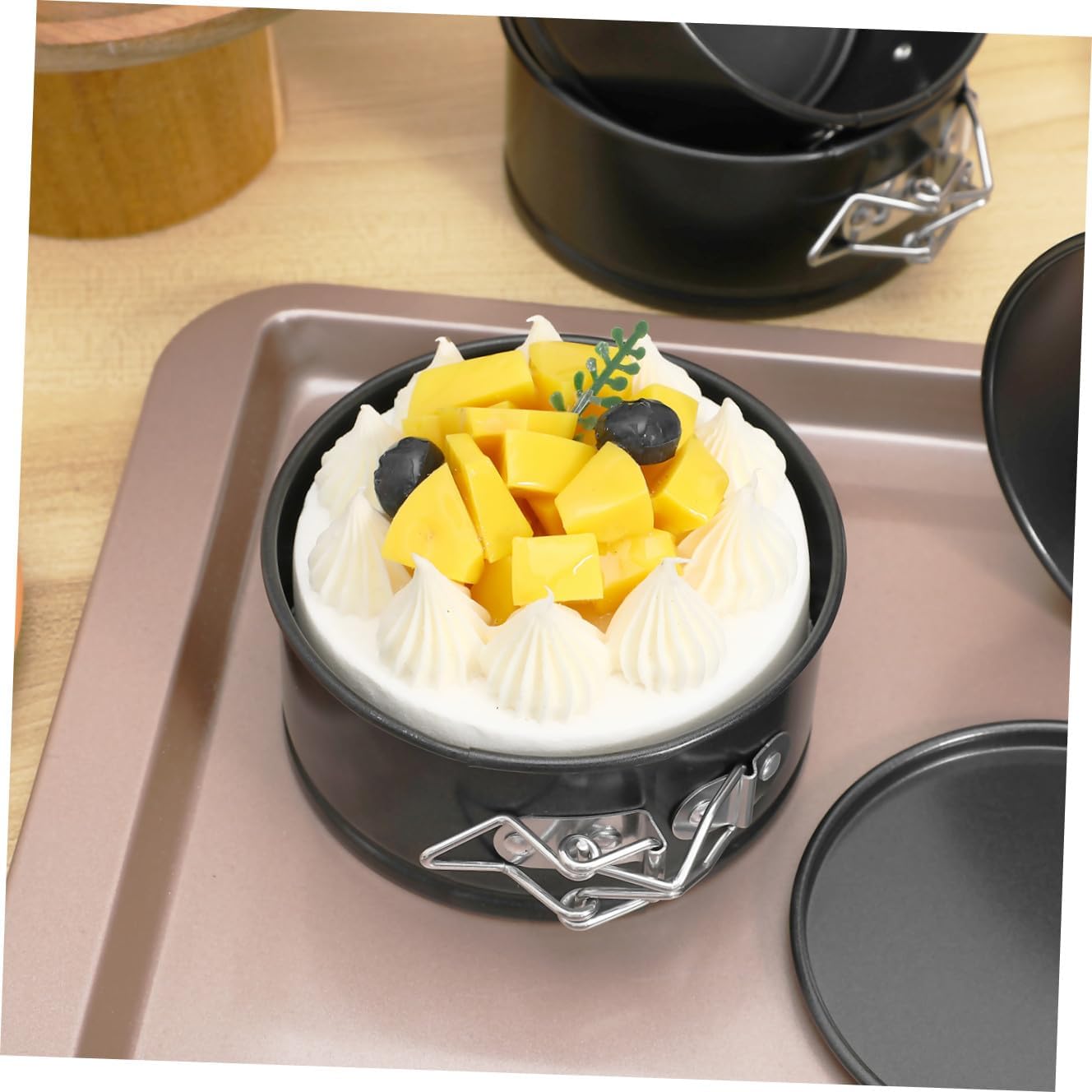 6pcs 4-inch Carbon Steel Mini Cake Baking Pans Non-stick Springform Mold Set for Cheesecake, Cupcakes, and Pizza Baking at Home Or Party