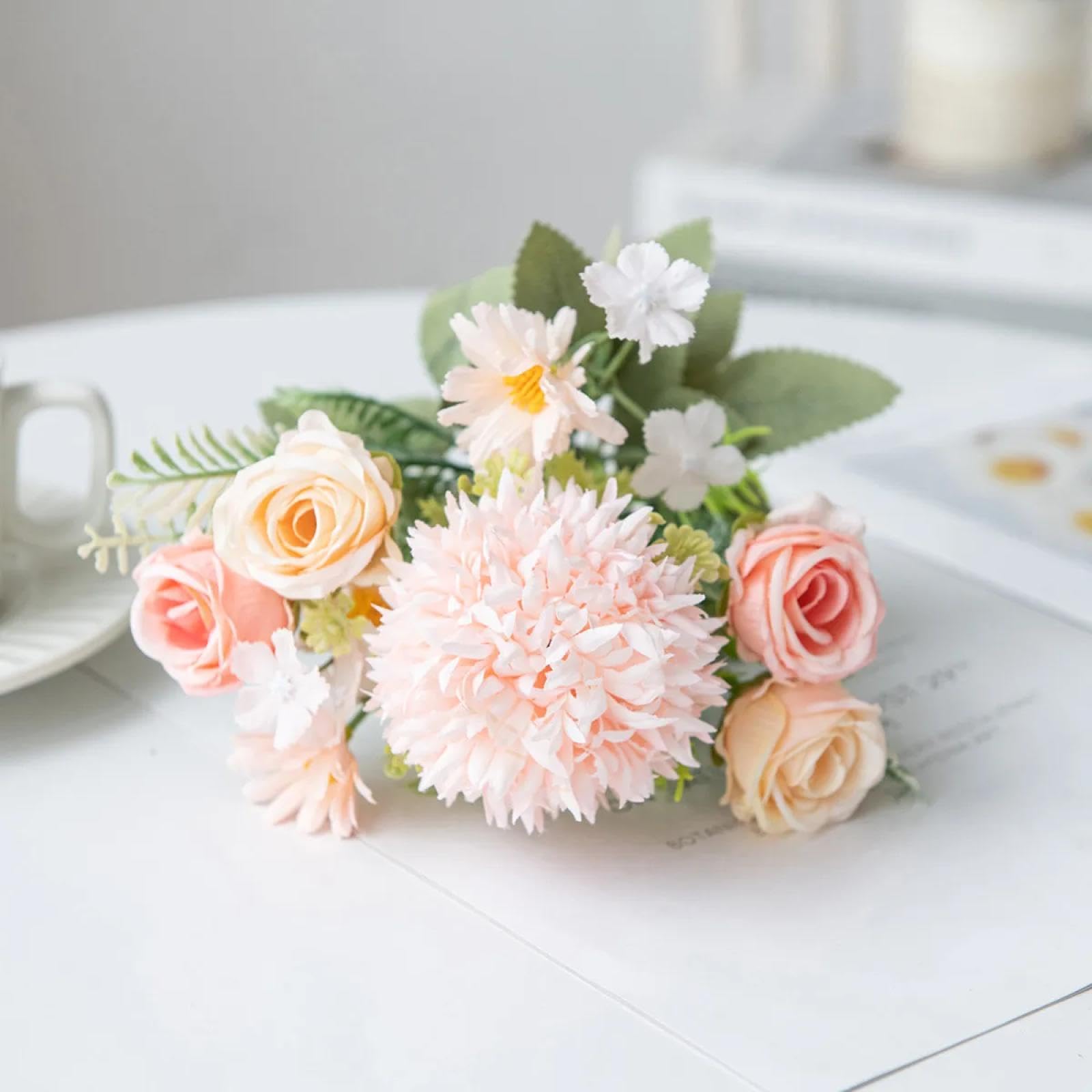 Fleurs artificielles sans entretien : bouquet de roses en soie pour intérieur