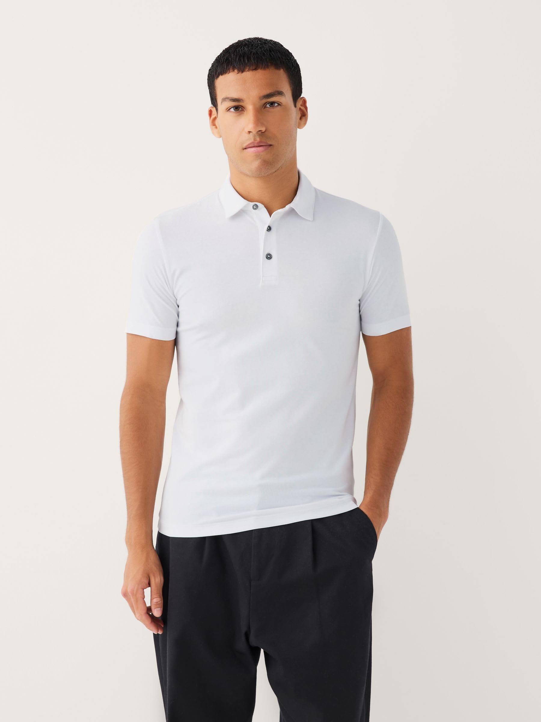 NEXT Hombres Pack de 3 Polos de Punto de Manga Corta y Corte Ajustado