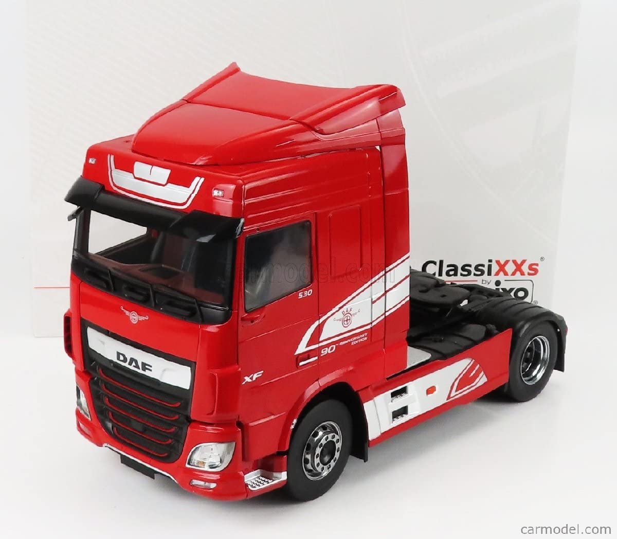 Amazon | Ixo Premium ClassiXXs 1/18 DAF XF Space Cab 2018 レッド