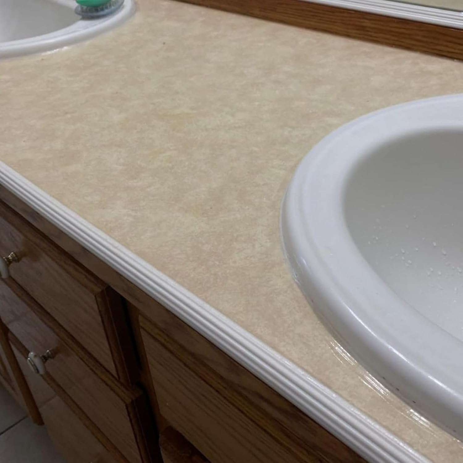 TopHomer 6m Flexible Wall Corner Protector Moulding Trim, Flexible Guard Edge Protector Inside & Outside Corner Guard Strip for Wall Edge Ceiling Countertop