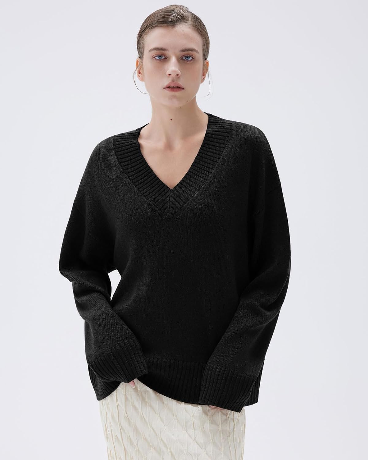 SUUKSESS Women Cashmere Blend Oversized V Neck Long Sleeve Pullover Sweaters - Image 4