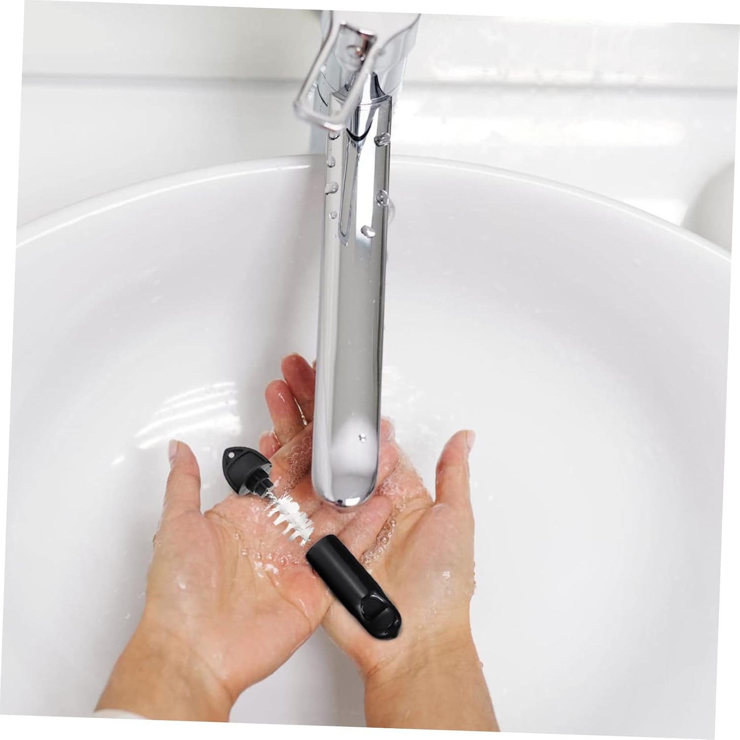 COLLBATH 1set Draft Beer Faucet Covers Kit Cleaning Brush and Plug for Kegerator Easy to Use Draft Faucet Protectors Compatible Kegs