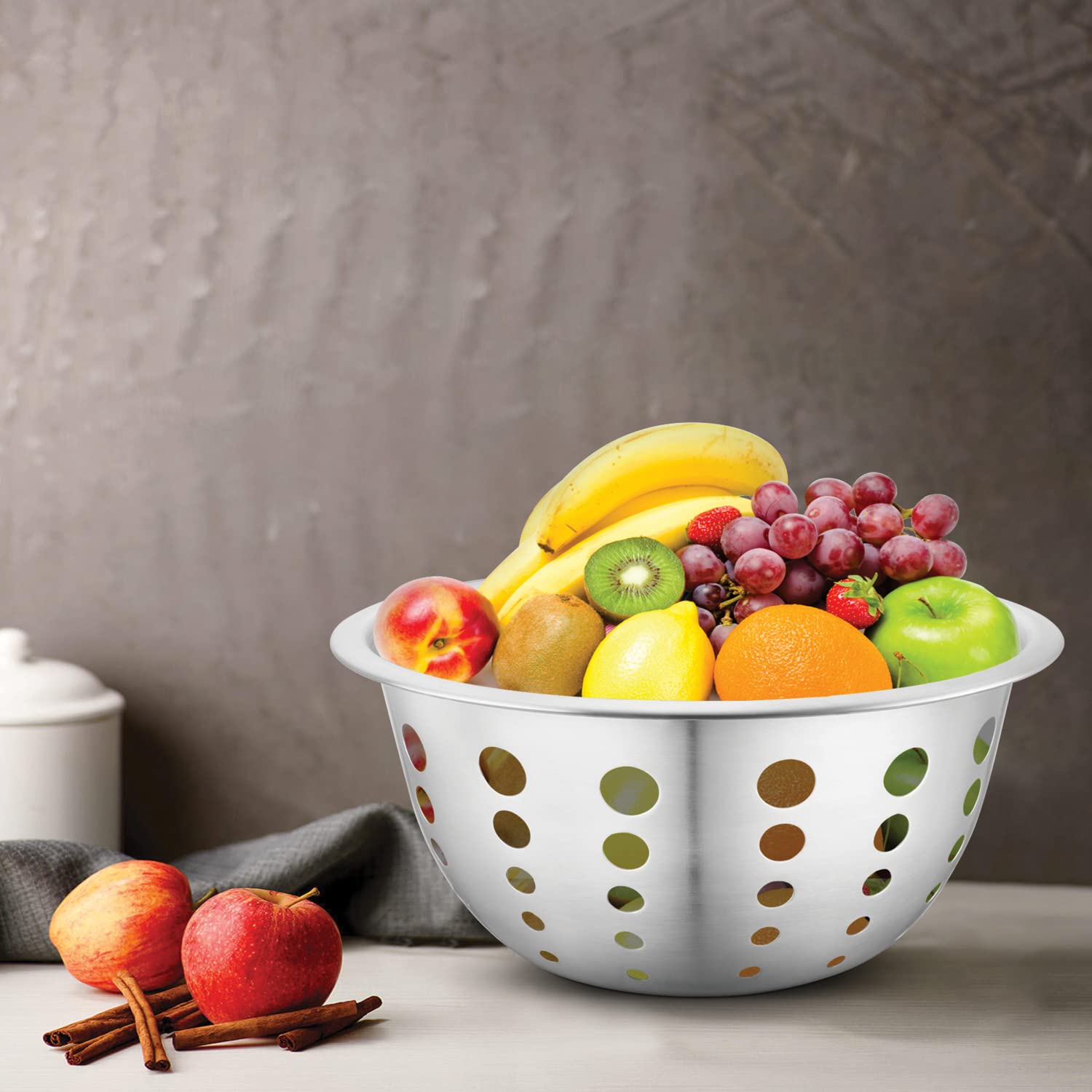 Urban Chef Long Lasting Construction Stainless Steel Fruit Bowl (21 cm)
