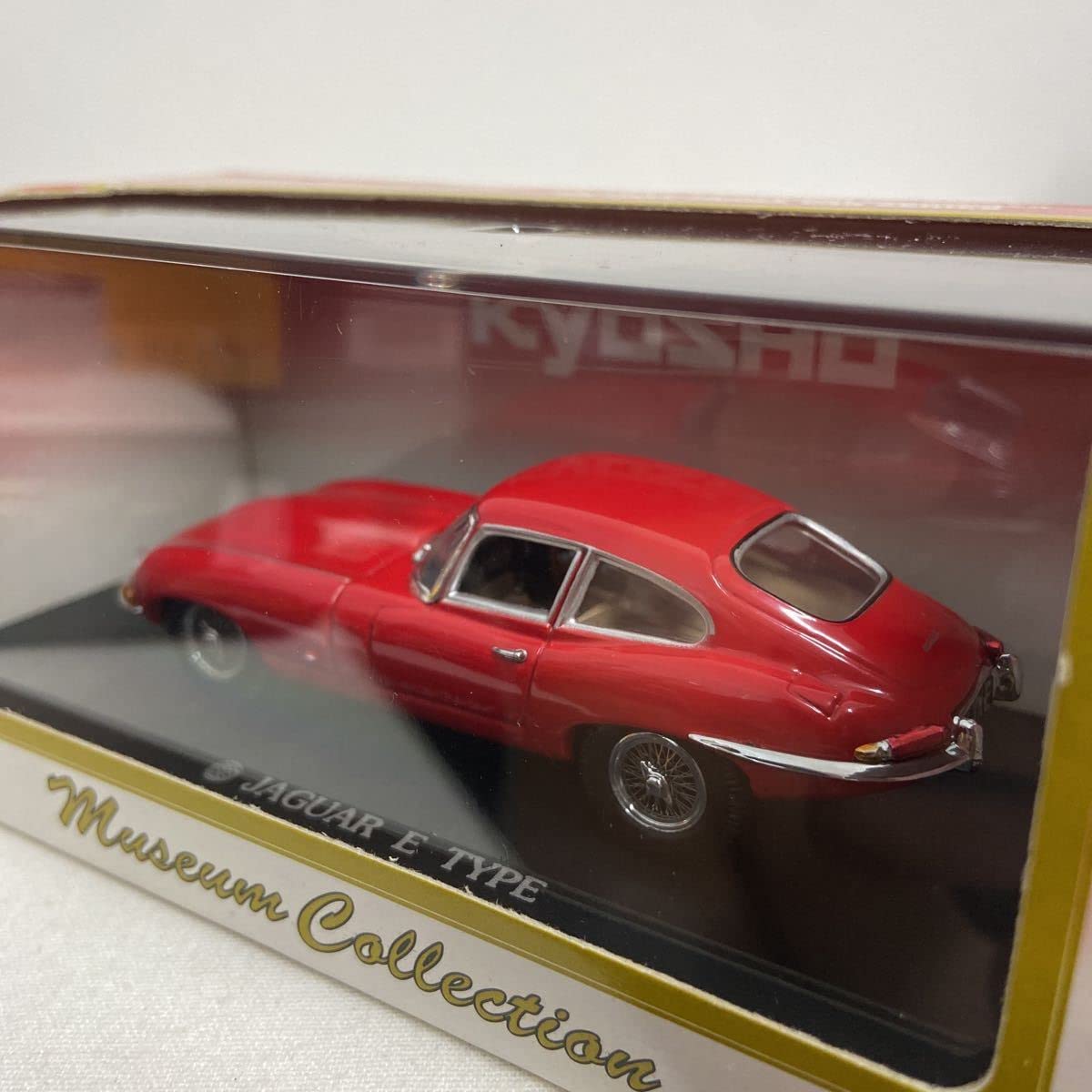 Amazon | 京商ミュージアムコレクション 1/43 Jaguar E-type Coupe Red