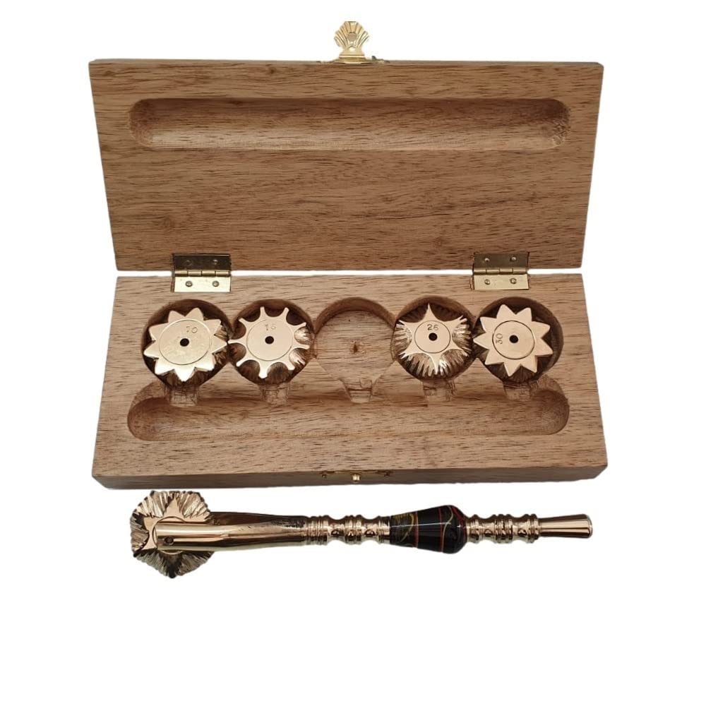 Rotella Tagliapasta Sardo Su Rudigliu Artigianale In Ottone Massiccio N