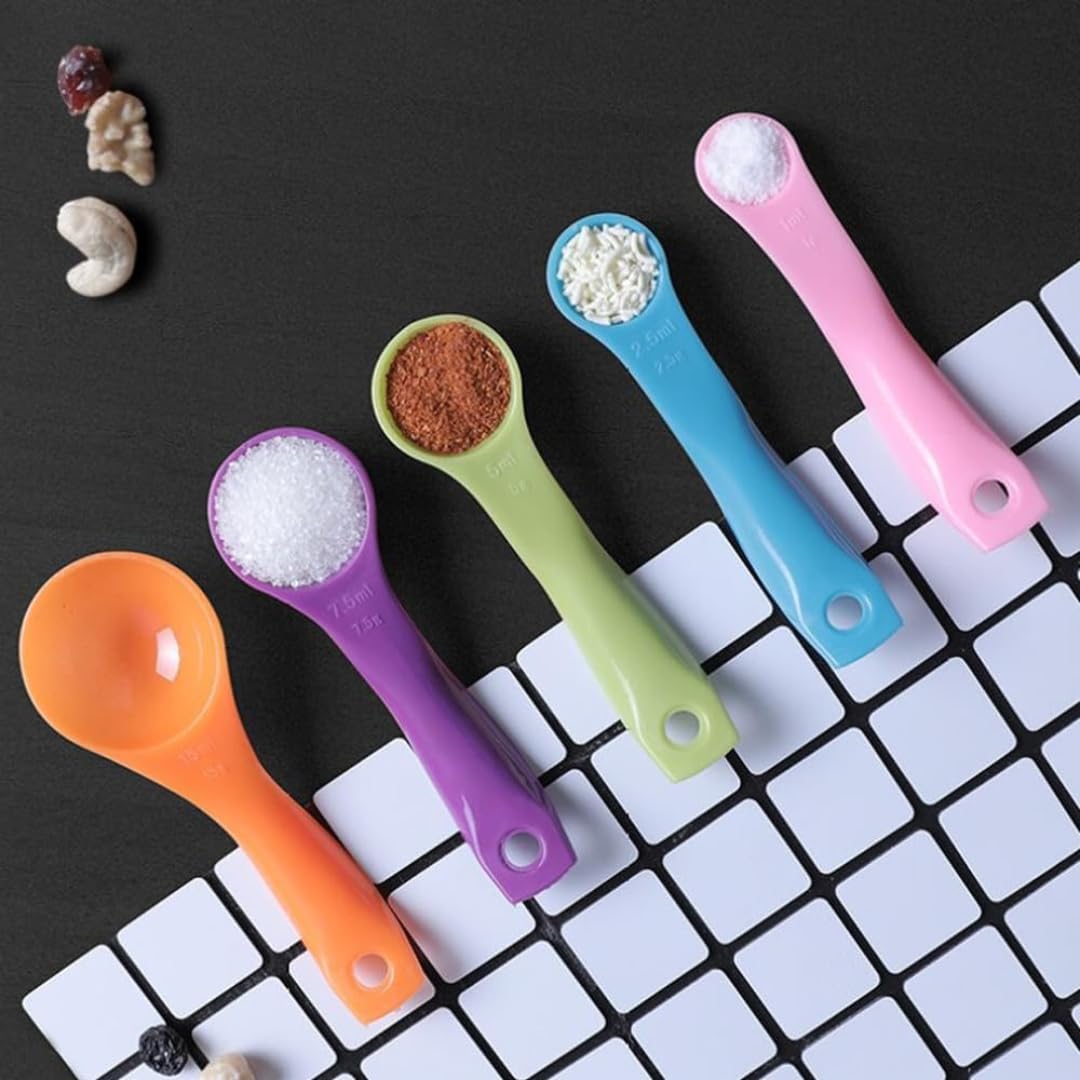 PARENCE Cuillères Doseuses Plastique Colorées 1-15 ml/g Mesure Cuisine Pâtisserie Anneau Accroche