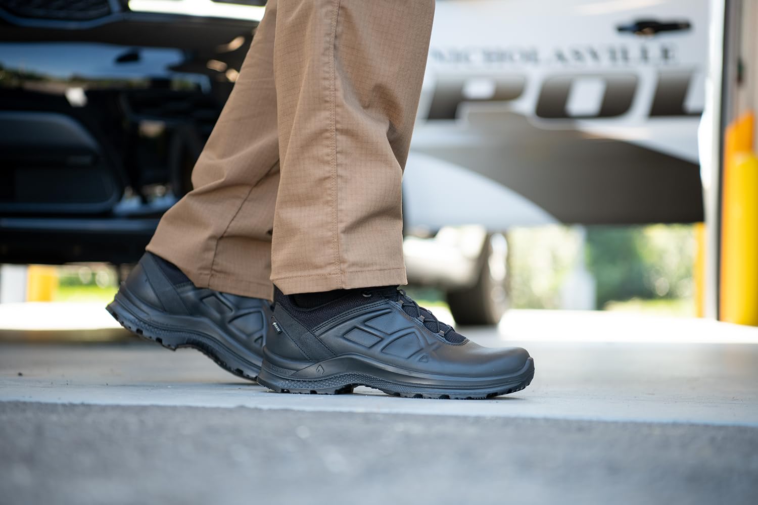 HAIX Black Eagle Tactical 2.1 GTX Low/Black Bottes en Cuir Tactique. Légère, Dynamique, extrêmement antidérapante & très