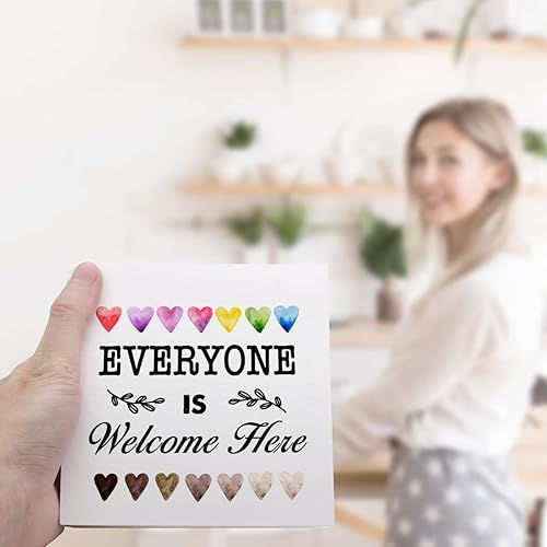 Miniatura 6 de Letrero de madera con texto en inglés «Everyone Is Welcome Here», letrero de bienvenida para el aula, letrero de bienvenida de regreso a clases,
