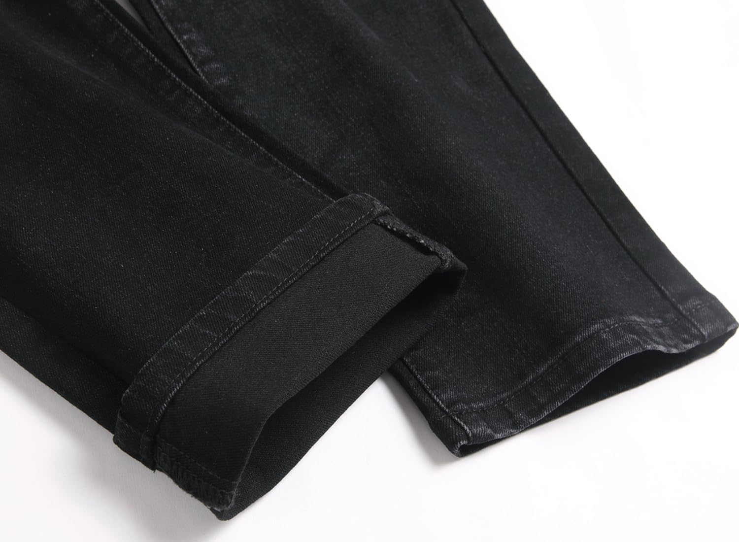 OIIIO Men's Retro Straight-Fit Stretch Jean - Image 9