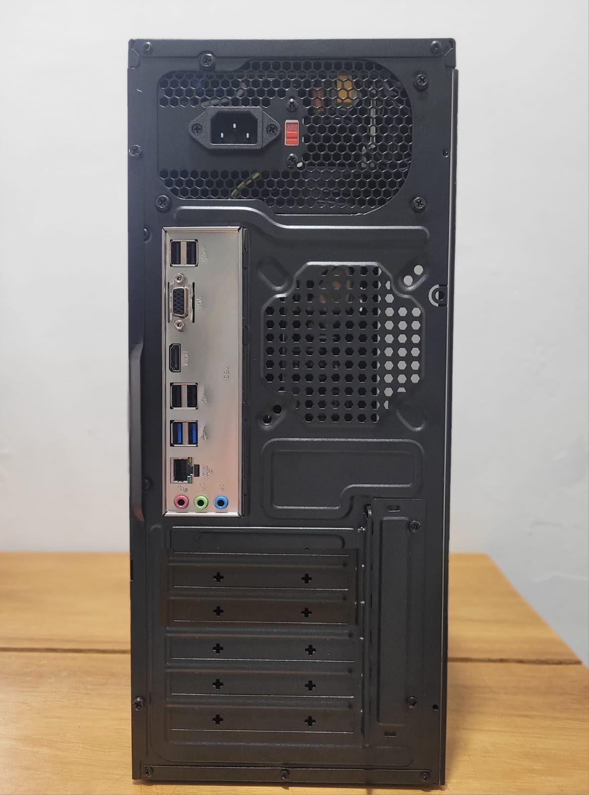 Pc Cpu I7 8700 8a Geração Ddr4 16gb 480gb 500w : Amazon.com.br
