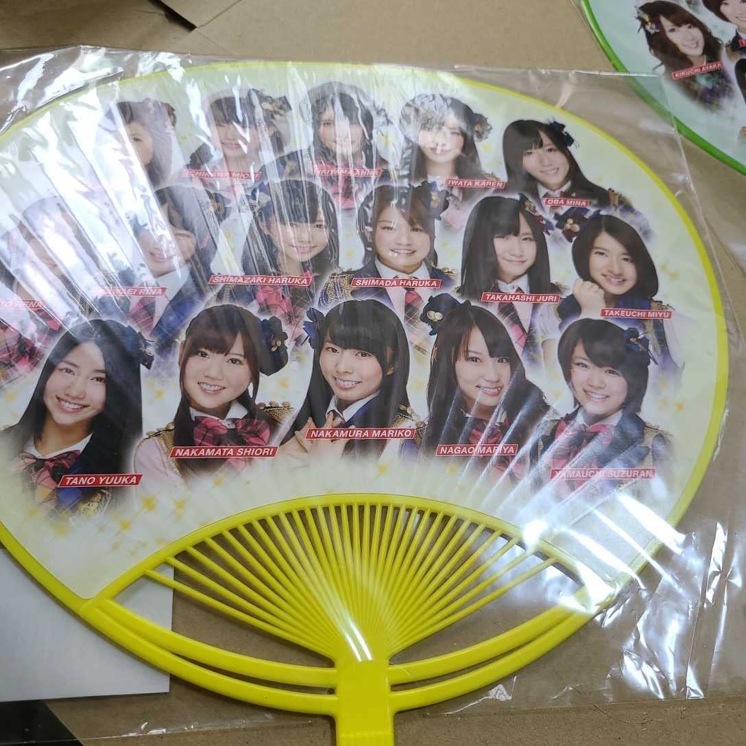 Amazon.co.jp: AKB48 うちわ4個 前田敦子 指原莉乃 渡辺麻友 柏木由紀