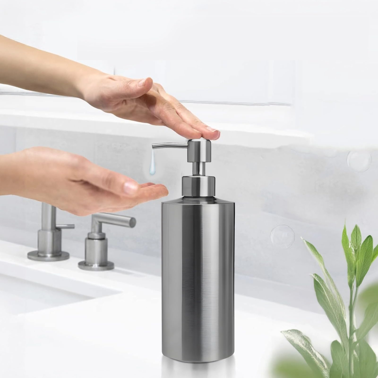 2 STK. Seifenspender aus 304 Edelstahl, nachfüllbare 550 ml Pumpflaschen für Flüssigseife, Seife und Spülmittel, für Küche, Bad und Arbeitsplatte, modern gebürstetes Silber, zylindrisches Design