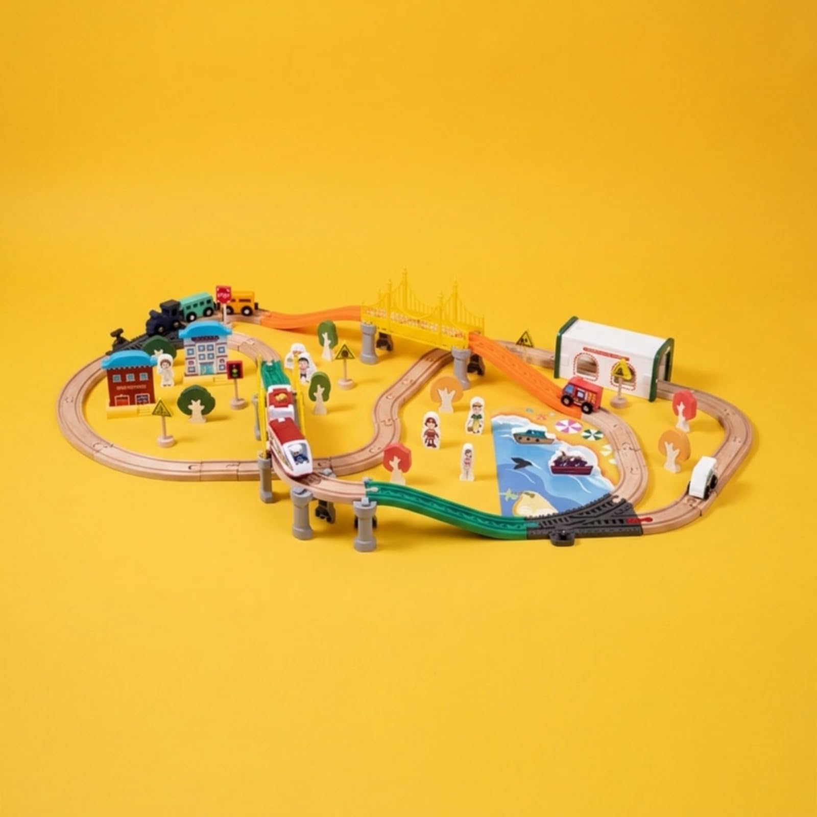 Children Electric Train Set Trenino Elettrico Giocattolo Pista Legno Plastica Set Binari Ponti Edifici Segnali Alberi Città Giocattolo Educativo