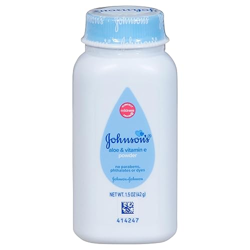 Johnsons Polvo para bebés de almidón de maíz derivado naturalmente con aloe y vitamina E para pieles delicadas hipoalergénico y libre de parabenos