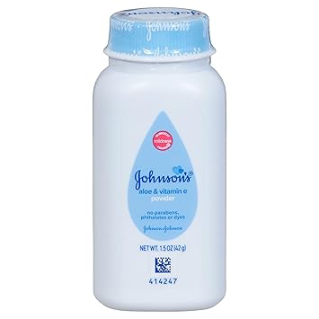 Johnson's Baby Naturally Derived Cornstarch Baby Powder with Aloe and Vitamin E for Delicate Skin, Hypoallergenic and Free of Parabens, Phthalates, and Dyes for Gentle Baby Skin Care, 1.5 oz