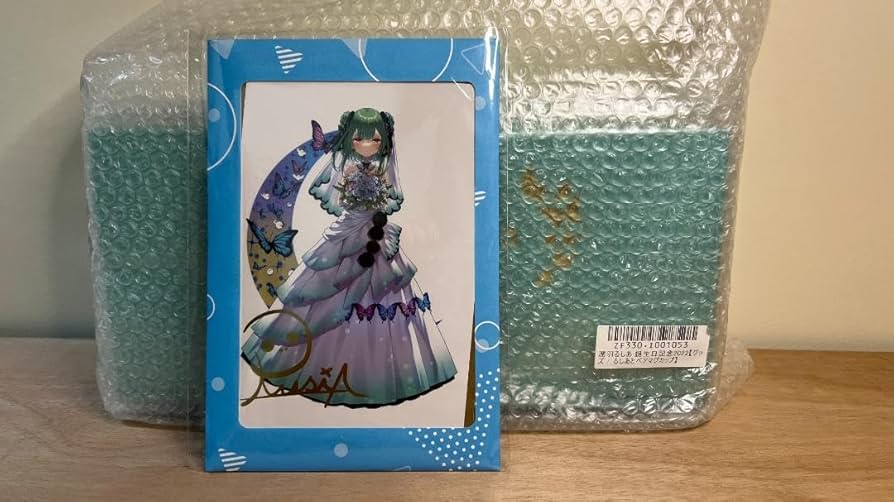 Amazon.co.jp: 潤羽るしあ 誕生日記念2022 カップ 特典 : ホーム＆キッチン