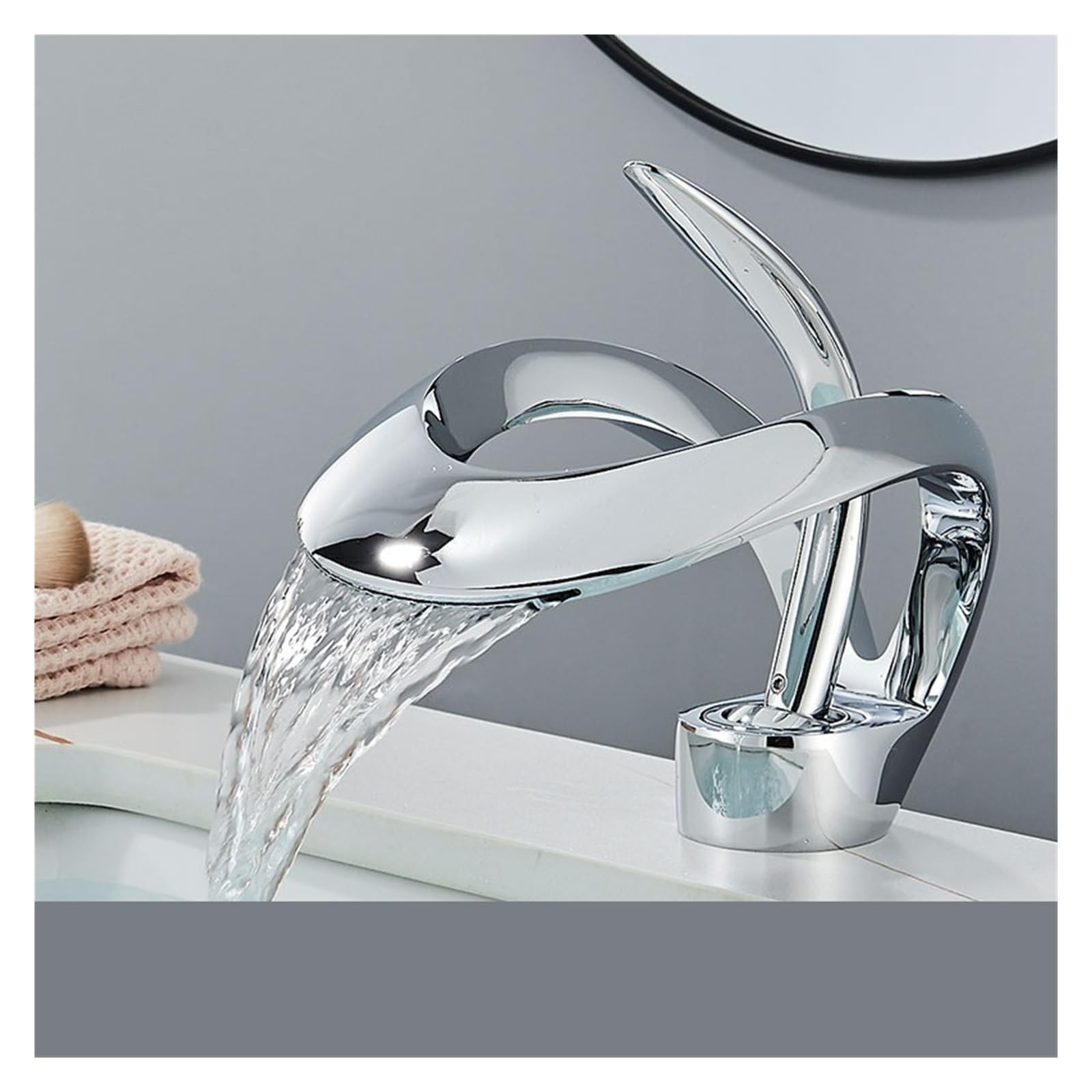 Robinet thermostatique chrome au design creux créatif pour vasque suspendue