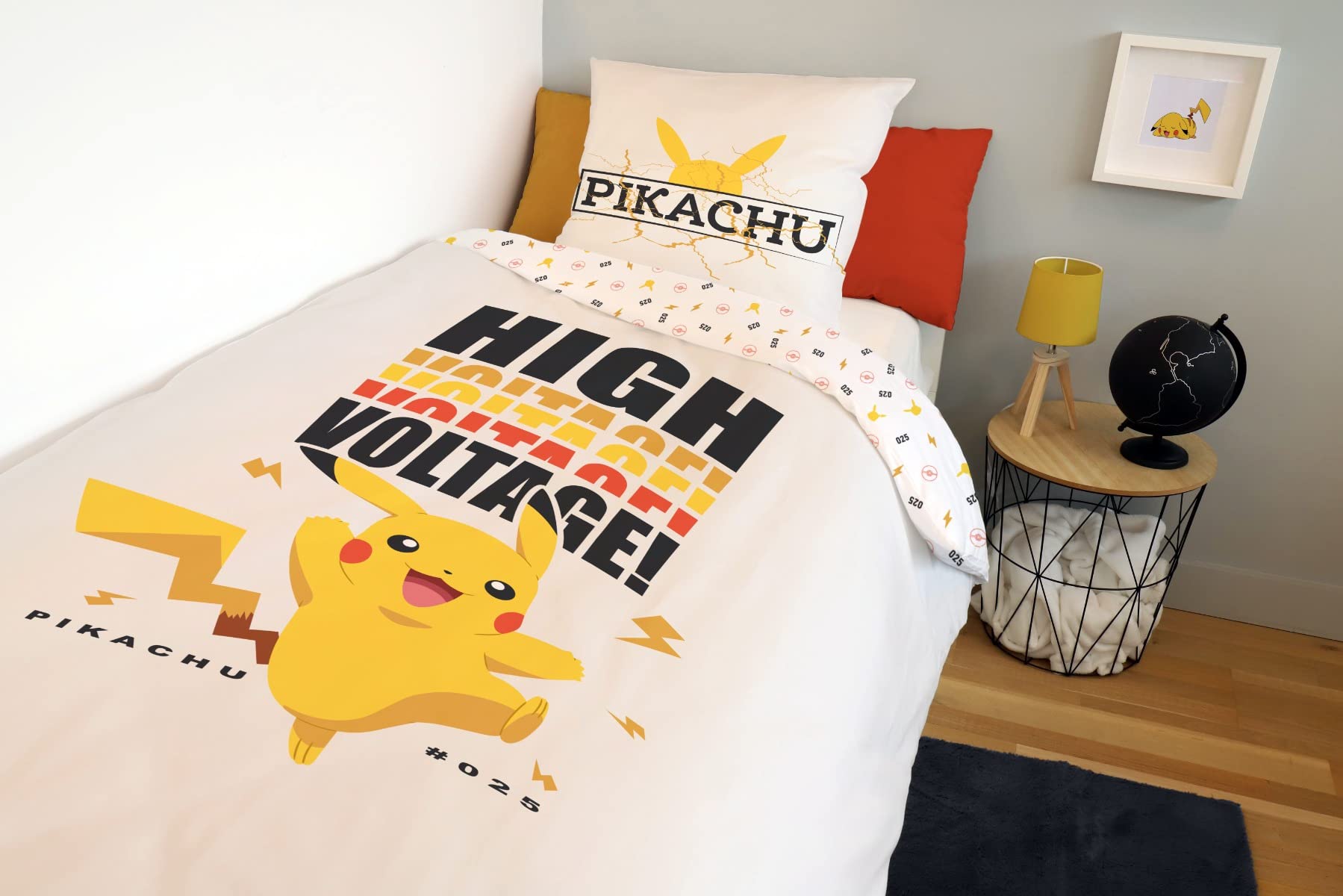 SAHINLER - Poszewka na kołdrę Pikachu High Voltage 140x200 cm + poszewka na poduszkę Pikachu 63x63 cm - Biała - 100% Bawełna
