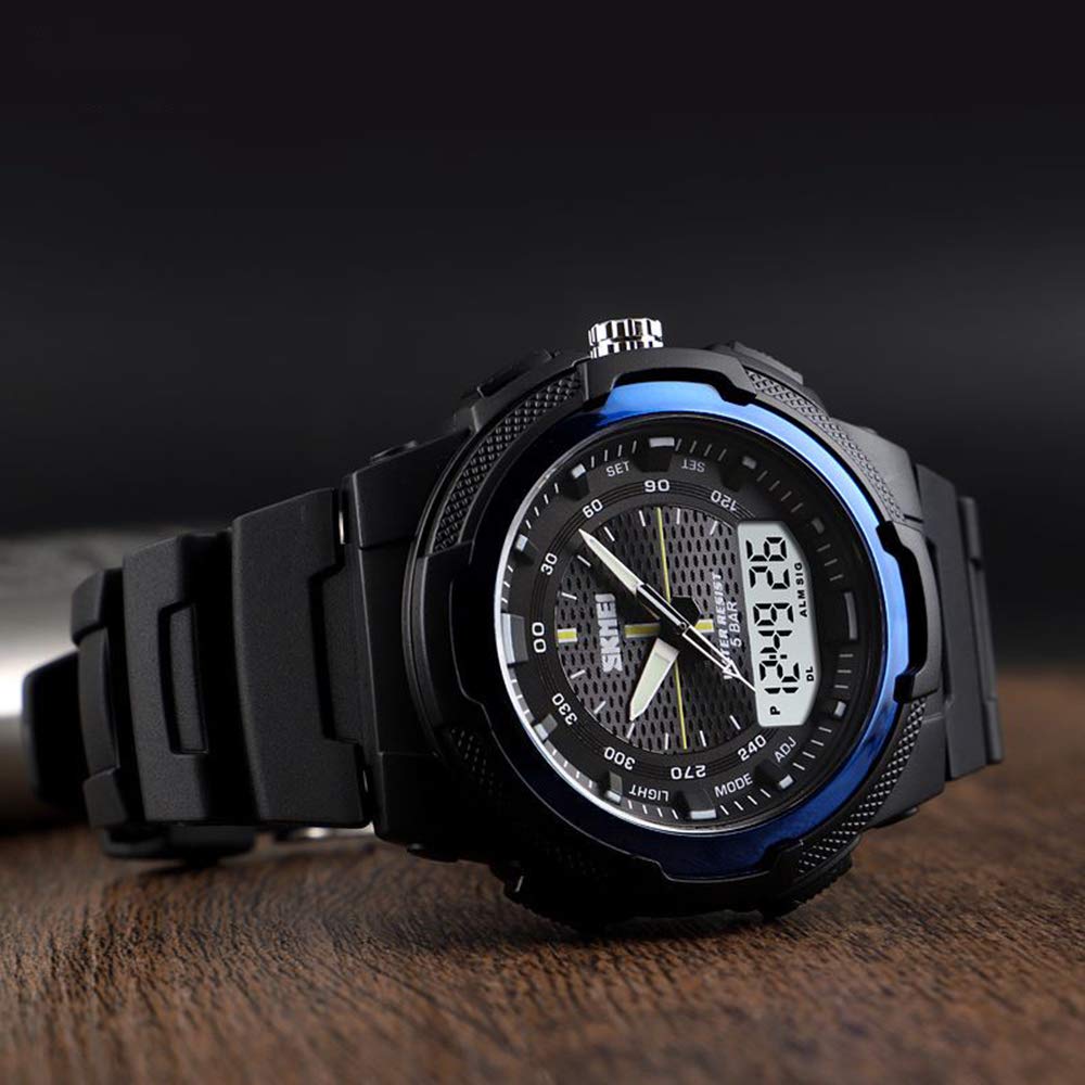 MASTOP Reloj de cuarzo de doble pantalla para hombre, a prueba de golpes e impermeable, con pantalla LED, reloj deportivo al aire libre