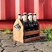 COM-FOUR® Portabidón de madera con abrebotellas de metal y asa de metal,...