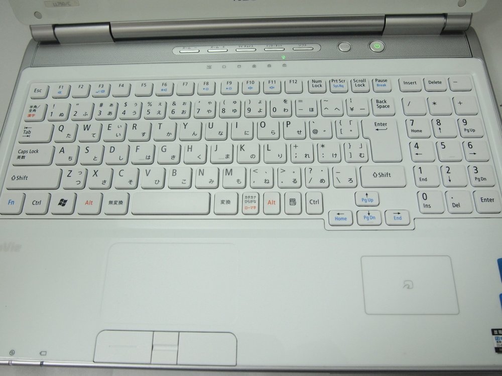 Amazon.co.jp: PC-LL750CS6W LaVie L : パソコン・周辺機器