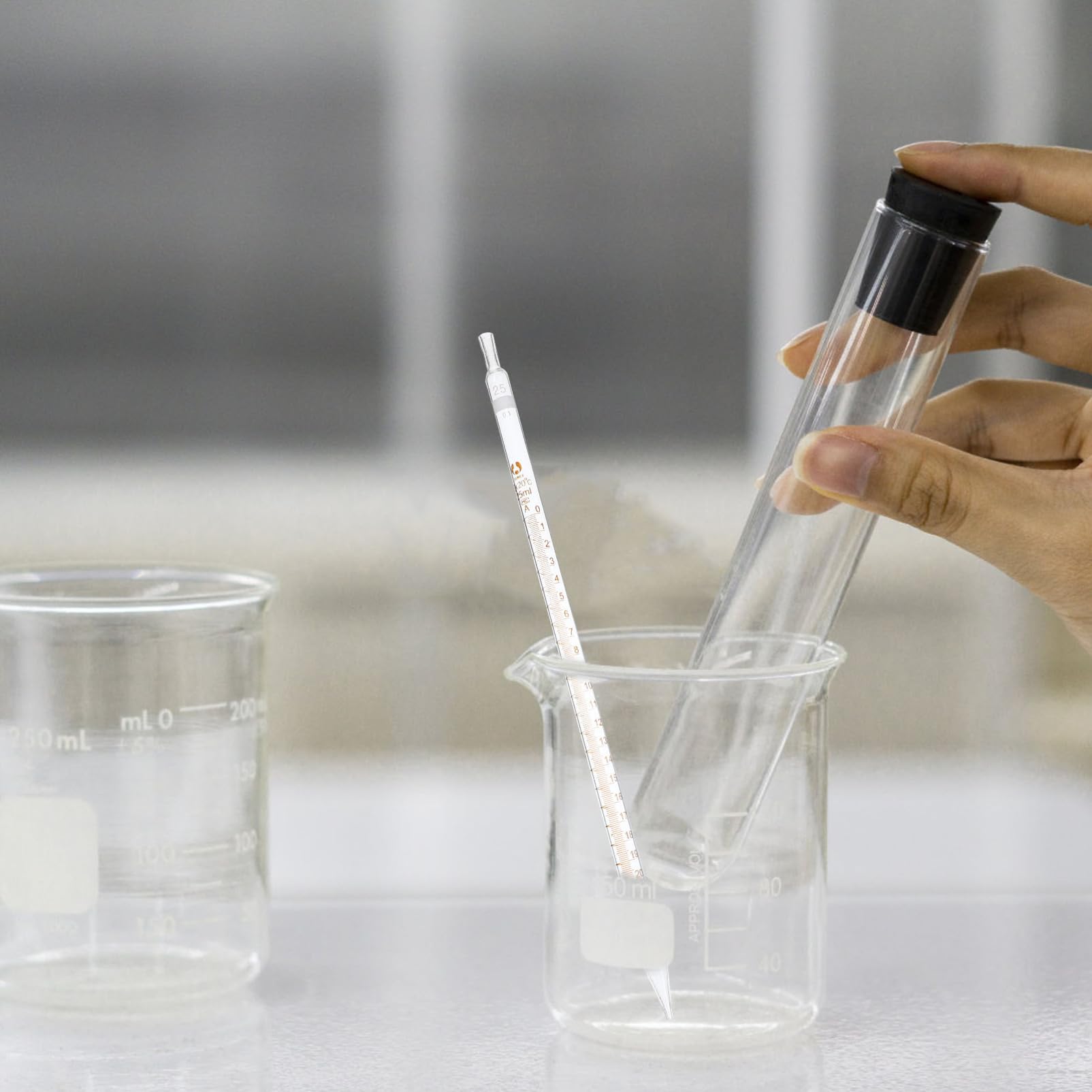 Gotero de Vidrio Calibrado de 25ml Escala, 20 Piezas | Lectura Clara y Medición Precisa, para Uso en Laboratorio, Formato Recto Marcas Visibles