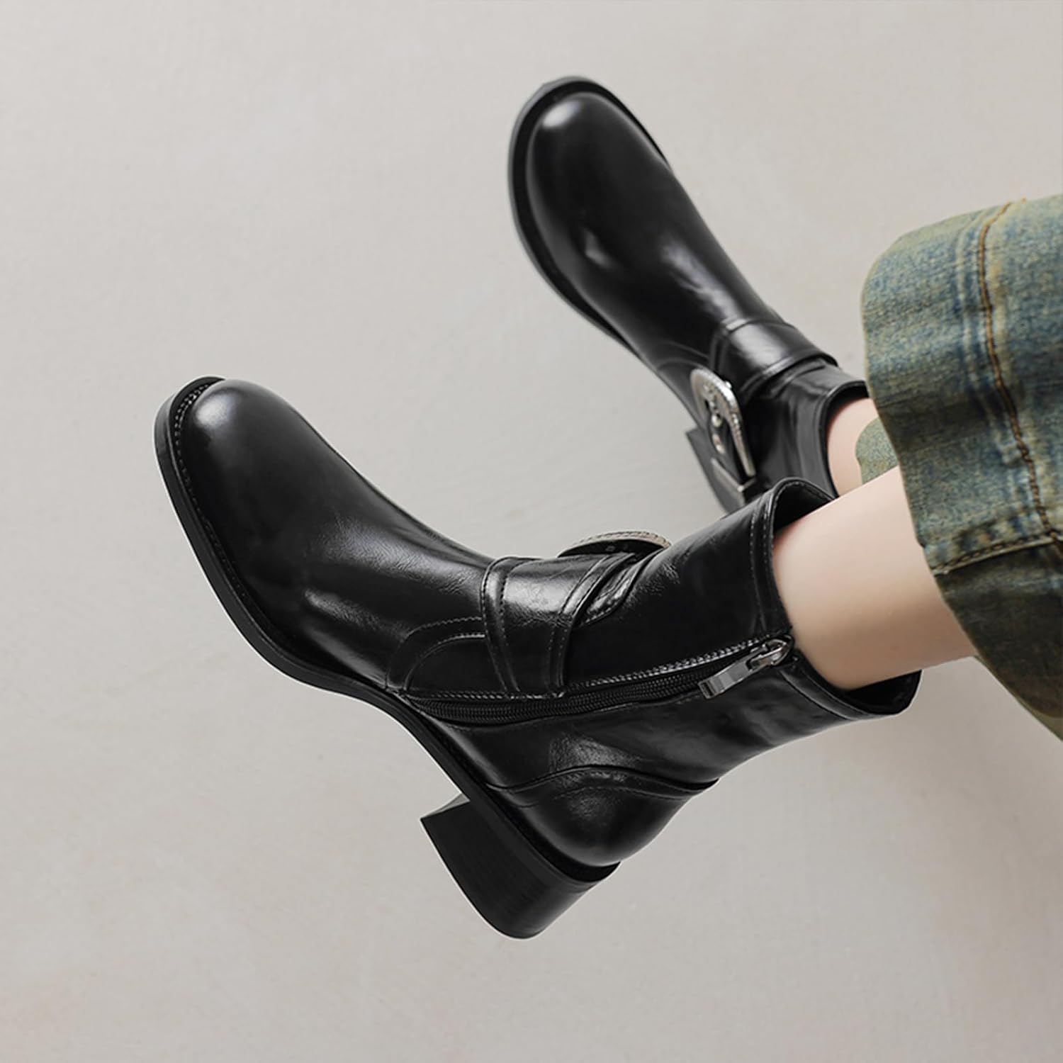 Women's Faux Leather Chunky Low Heel Combat Boots Retro Round Toe Side Zipper Buckle Strap Fashion Chelsea Boots