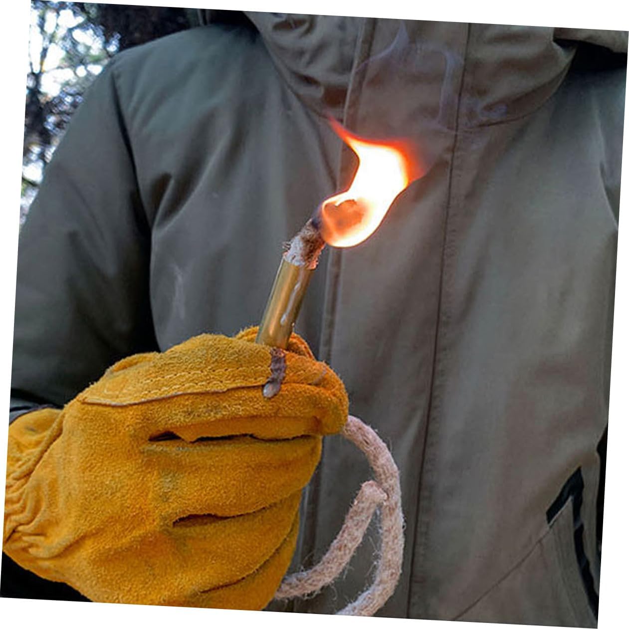 2 Pieces Outdoor Survival Wick Cord Fire Starter Ropes, Flammable Camping Wick Ropes for Emergency Fire Lighting and Backpacking