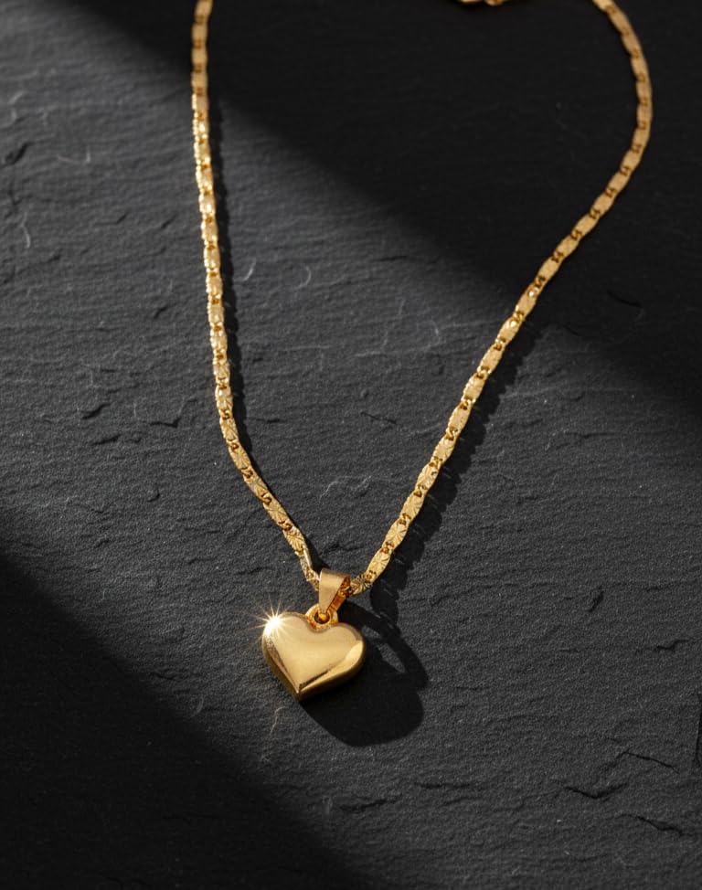 Image of Heart Pendant Necklace for Women & Girls Gold Plated Chain Necklace, Stylish Love Heart Locket Pendant Jewellery, Fashion Necklace, Anniversary Birthday Gift for Wife Girlfriend