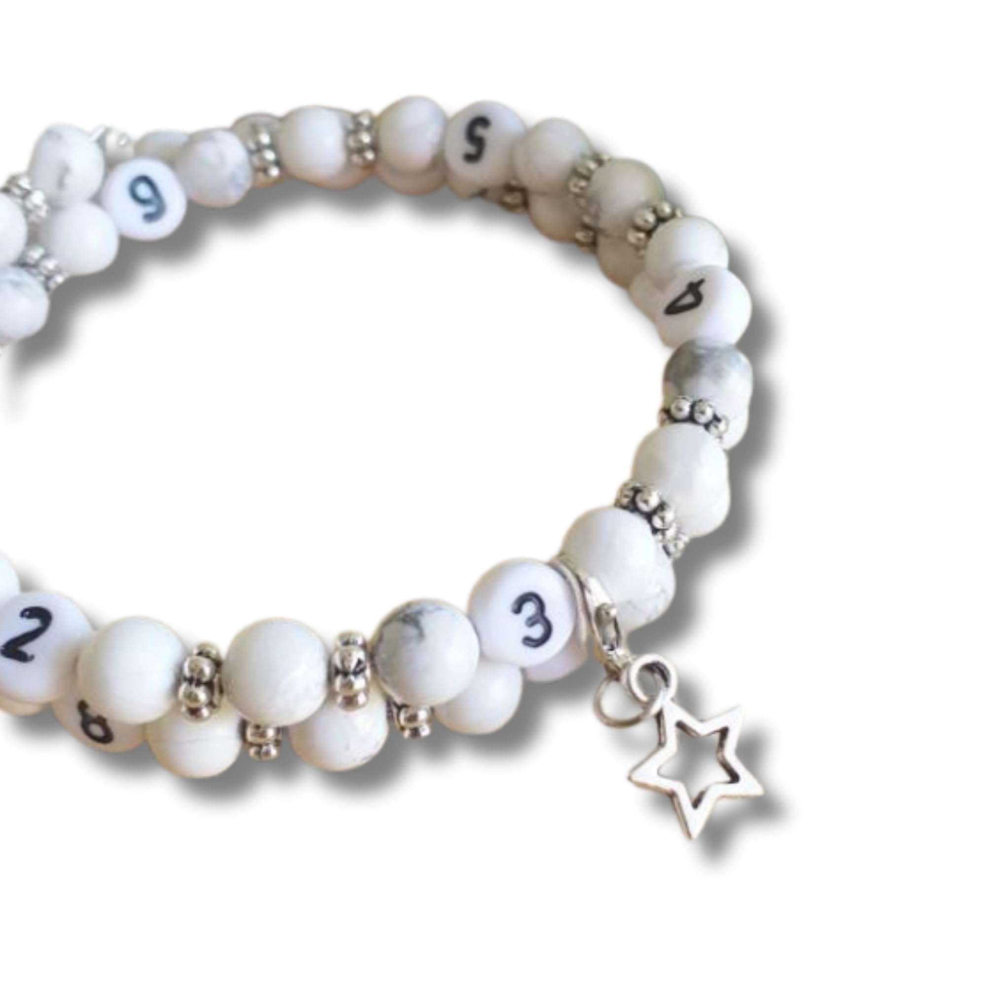 Bracelet d'allaitement Howlite - permet de noter l'heure de la dernière tétée ou dernier biberon - modèle Rasmey