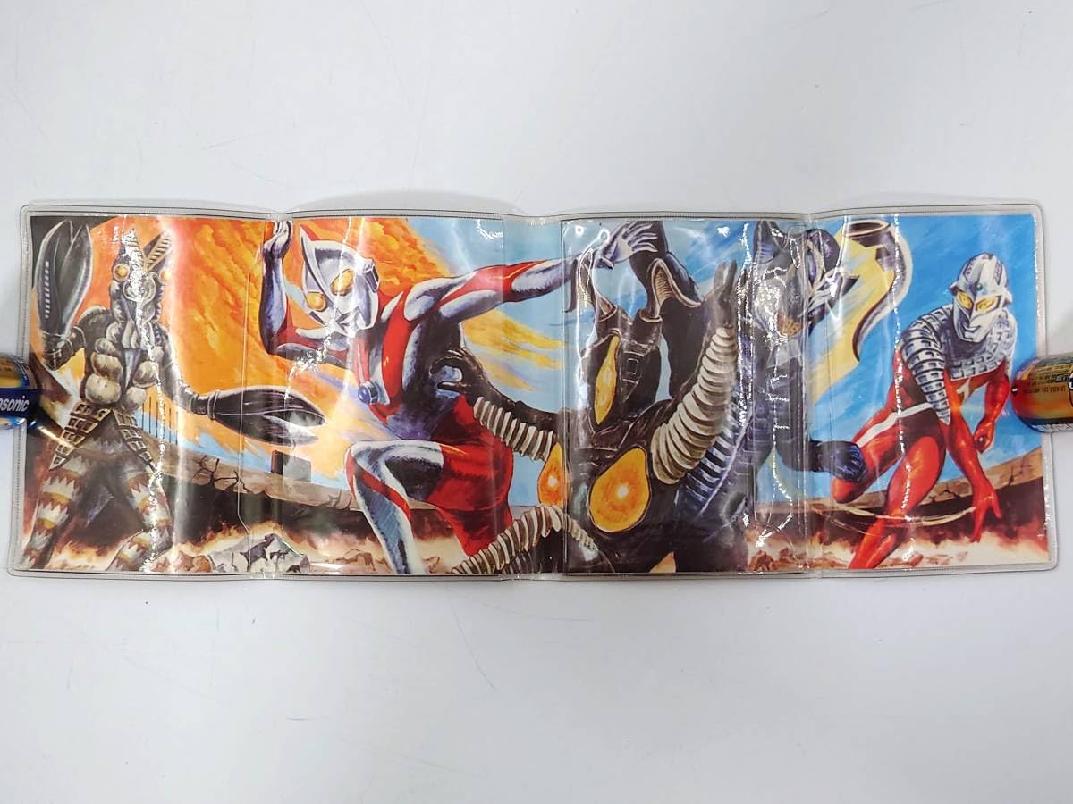 当時物 レア 1970年代 サンスター ビニパス手帳 ウルトラセブン 円谷プロ 当時物 レア 1970年代 サンスター ビニパス手帳 ウルトラセブン