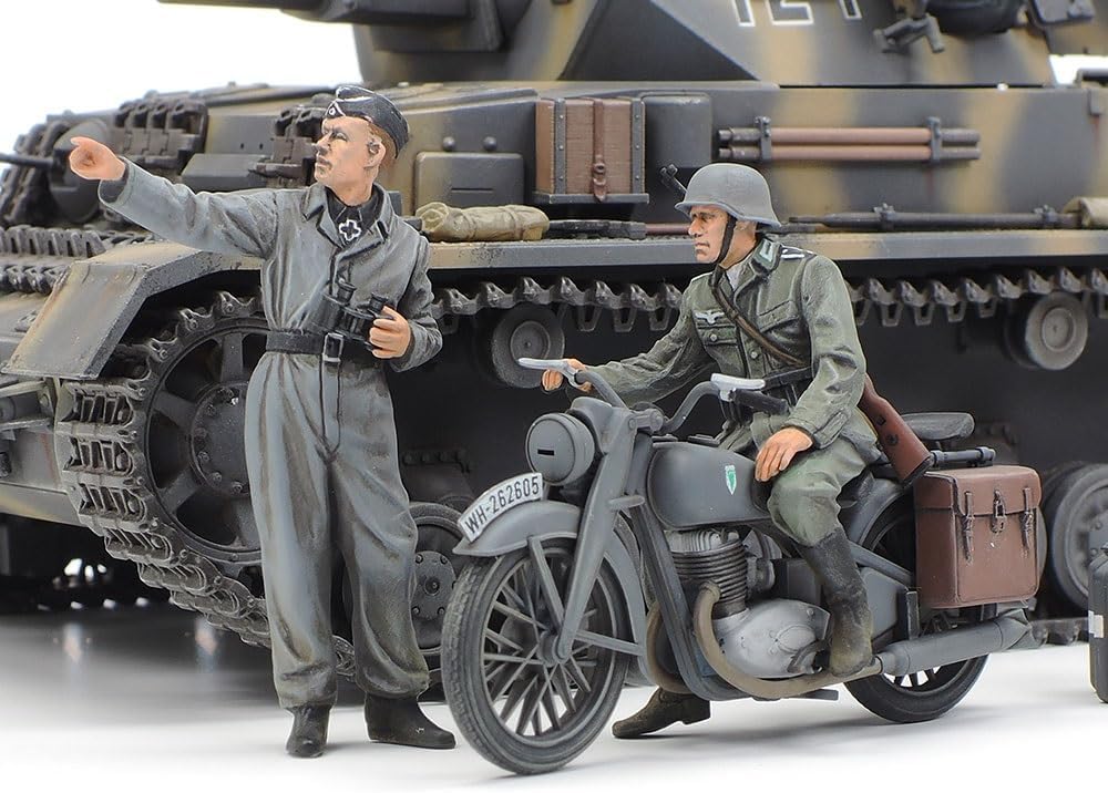 Tamiya 25209 1:35 DT. PzKpfw.IV Ausf.G m. Krad Ost F. - Model Making kit, Plastic kit, Assembly kit, Tank kit