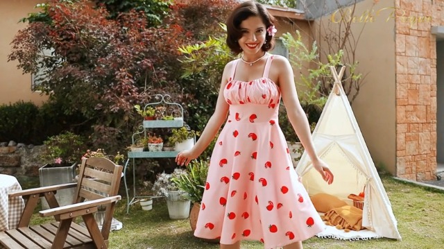 ワンピース Notting Hill Belted Dress vintage rose 1950s Satin Swing Sundress and Scarf in Pink Vintage Roses