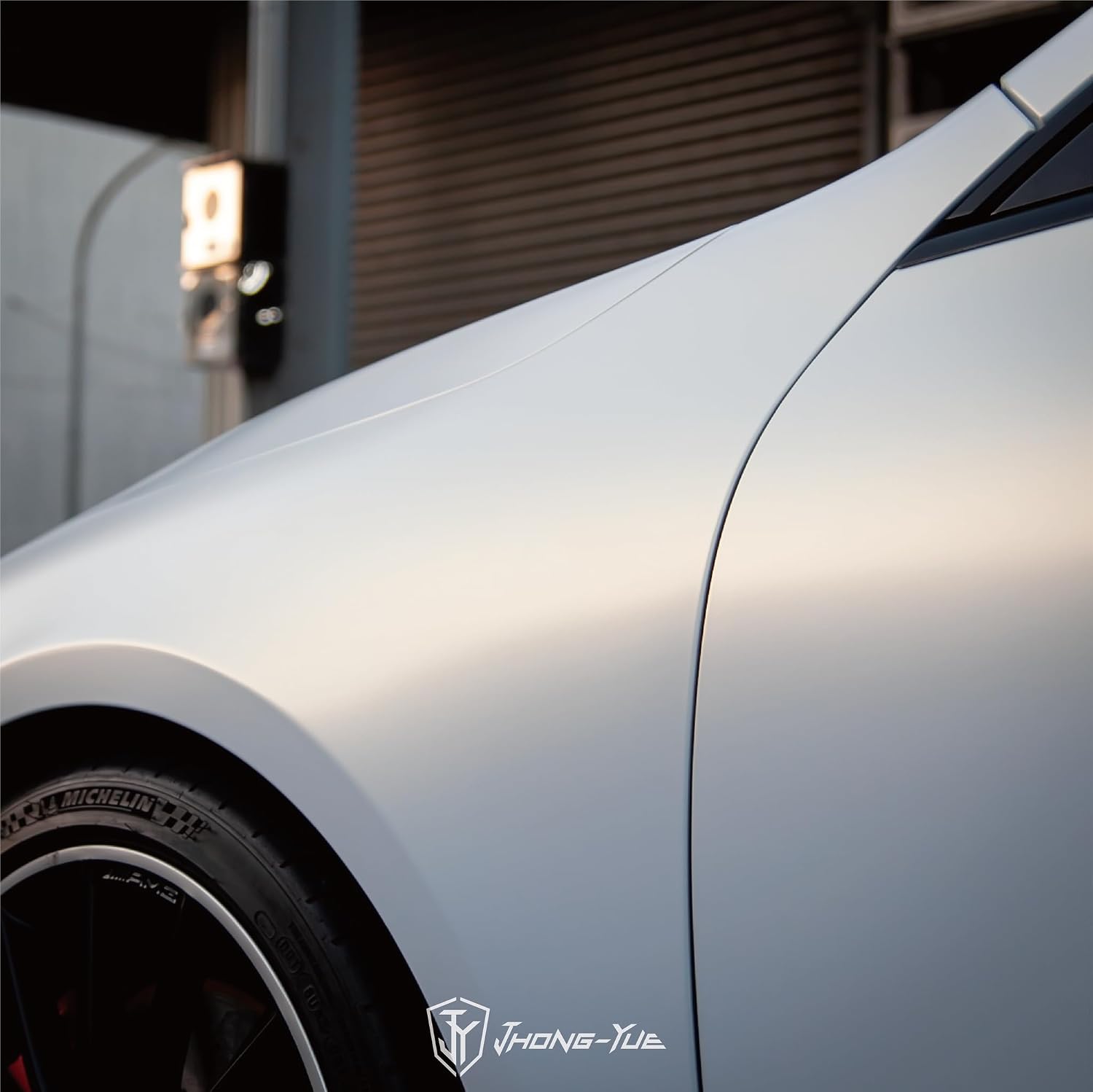VViViD+ Satin White to Blue Space Pearl Vinyl Car Wrap Film (1ft x 5ft)