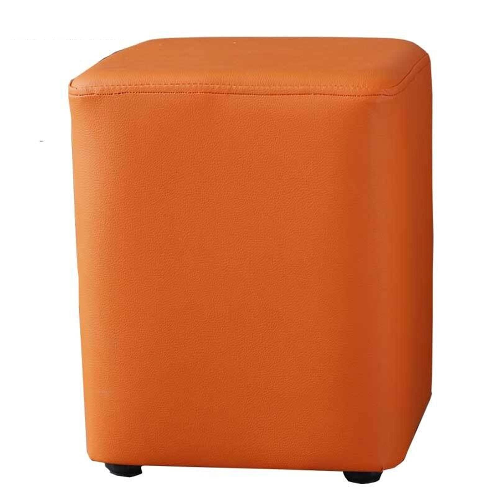 Tabouret de canapé orange : l'assise d'appoint gain de place