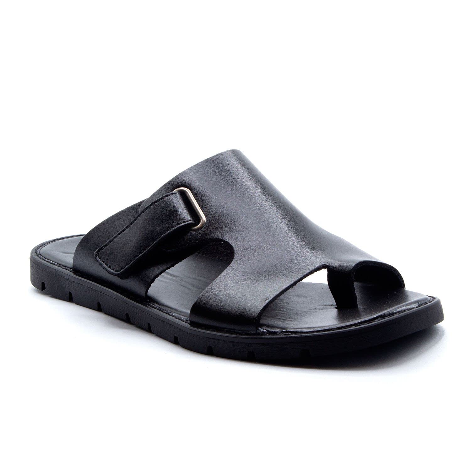 靴 MEDI WESTERN BUCKLE SANDALS Mia Embossed Metal Western Sandal - Women's Shoes in Sand