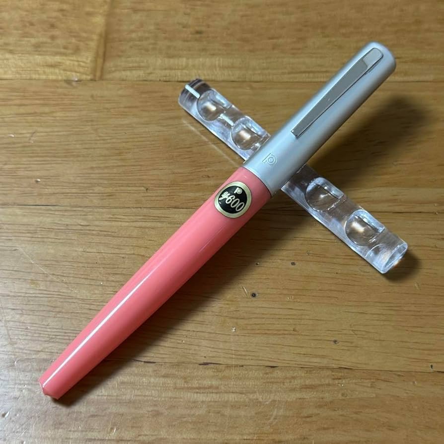 廃盤 プラチナ 万年筆 ソフトペン S-600A 赤 採点ペン 昭和レトロ 新品 廃盤 プラチナ 万年筆 ソフトペン S-600A 赤 採点ペン 昭和