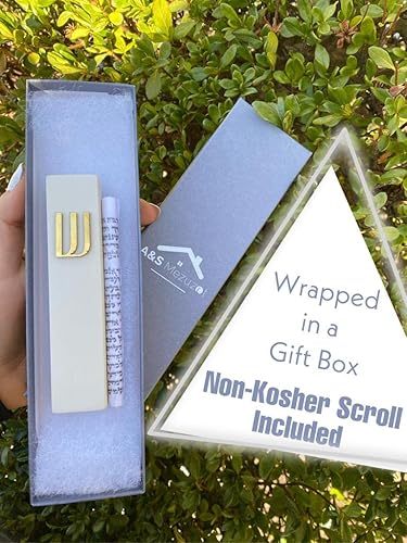 Miniatura 92 de A&S Mezuzot Moderna funda de mezuzá de hormigón con pergamino, fácil de despegar y pegar Mezuza (gris + espinilla grabada, 5 pulgadas)