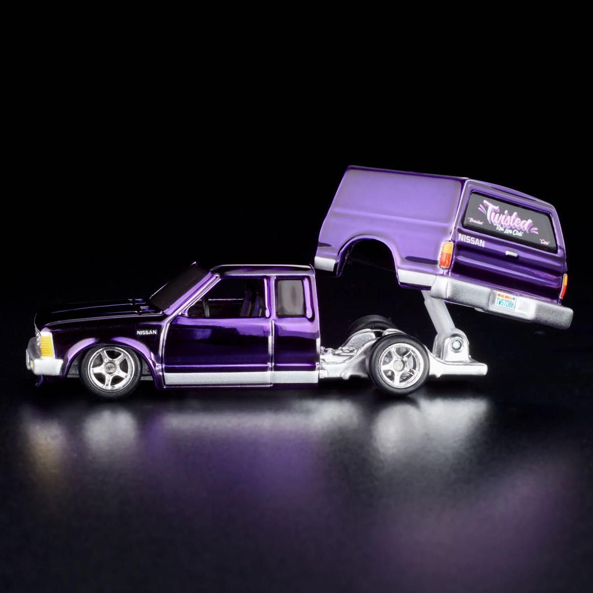 Amazon.co.jp: RLC 1986 Nissan 720 King Cab ローライダー キング