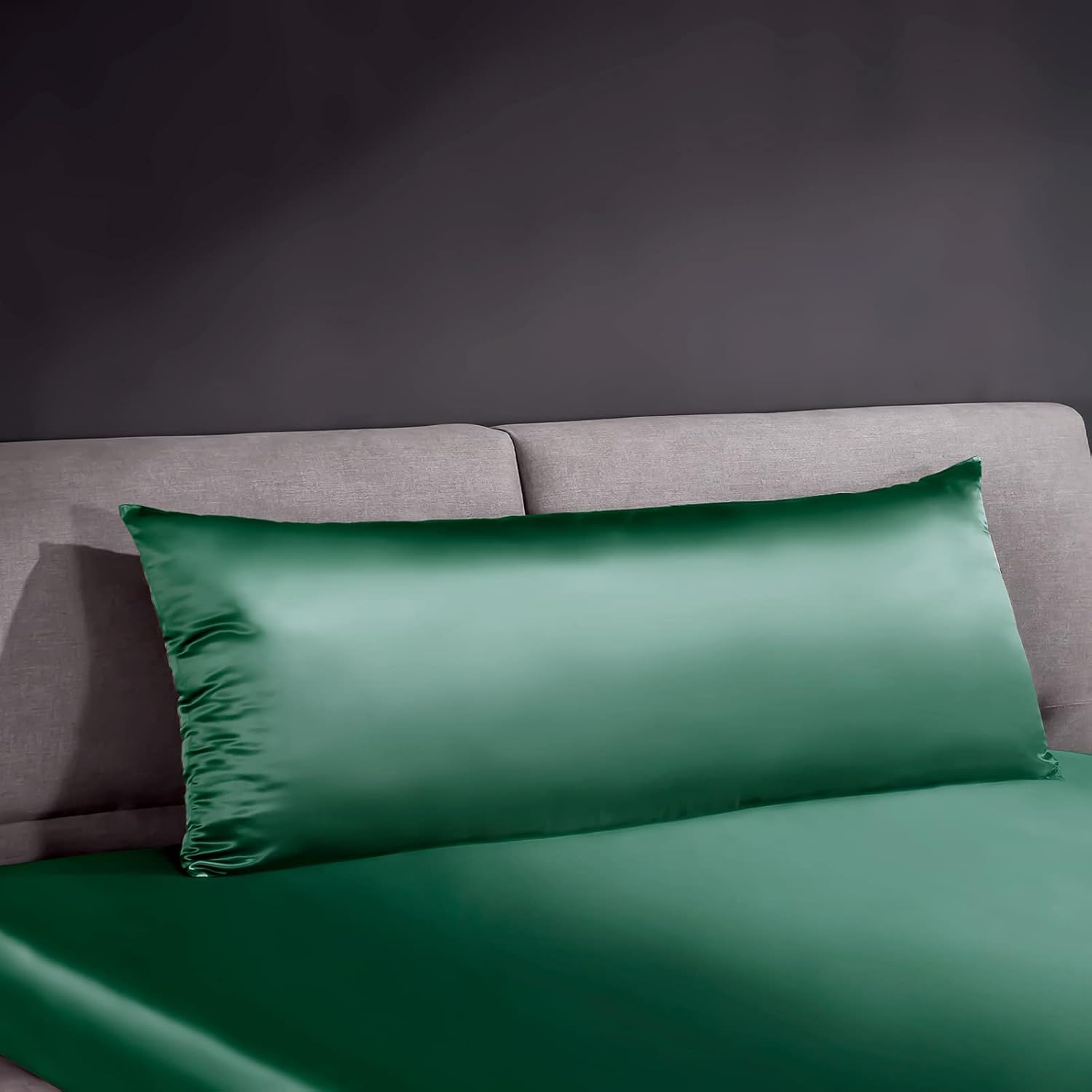 THXSILK 22 Momme Silk Pillowcase for Hair and Skin, Smooth Cooling Pillow Cover with Hidden Zipper, Both Sides Pure Silk, Gift for Women Men 1 pc(20" x 54", Champagne)