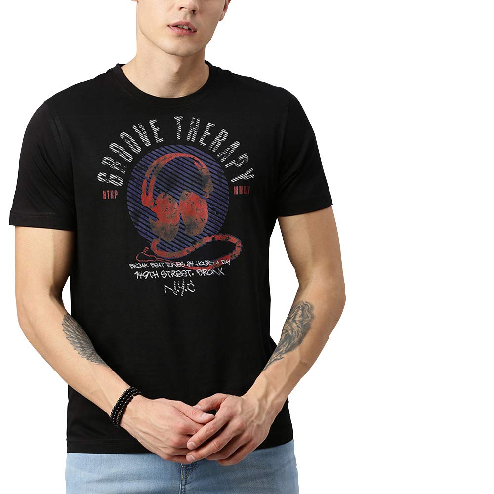 HUETRAPMens Round Neck Short Sleeve Rogue Graphic Tee