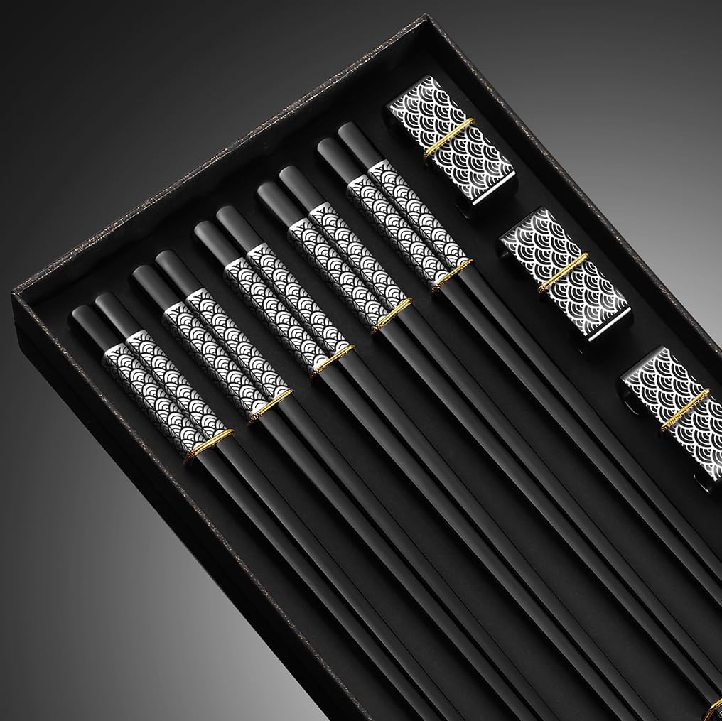 TIICOO Metal Chopsticks (5 Pairs) Titanium Plated Stainless Steel18/8 with Holder and Holder, Dishwasher Safe Lightweight Japanese Style Chopsticks Gift Set (Black)